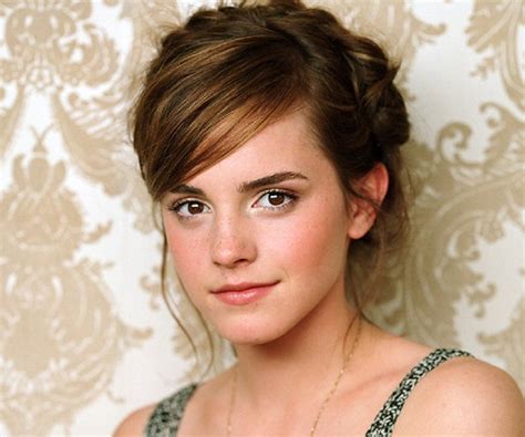 emma watson height in feet|Emma Watson: Bio, Height, Weight, Age, Measurements.